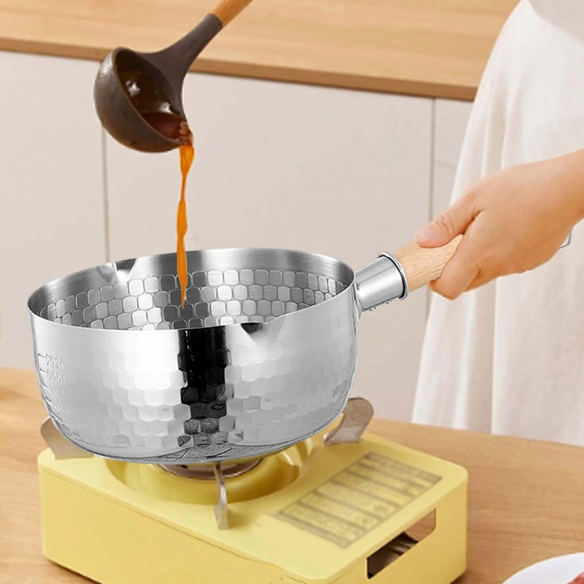 18cm Long Handle Saucepan Q14835