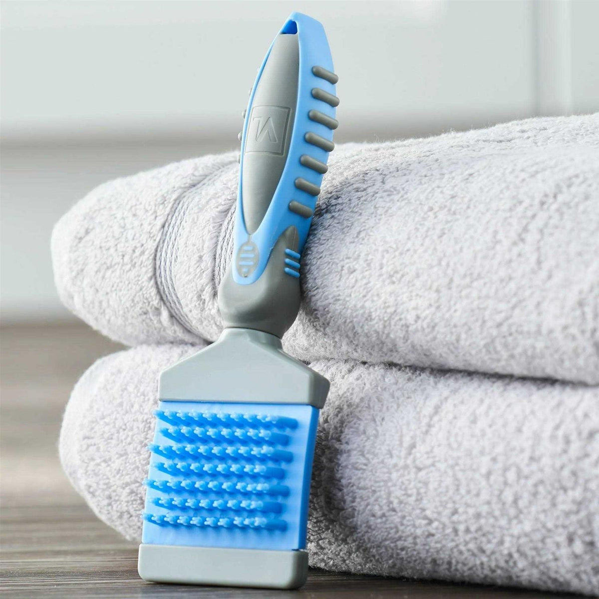 Flexible Massage & Slicker Brush for Cats W15149