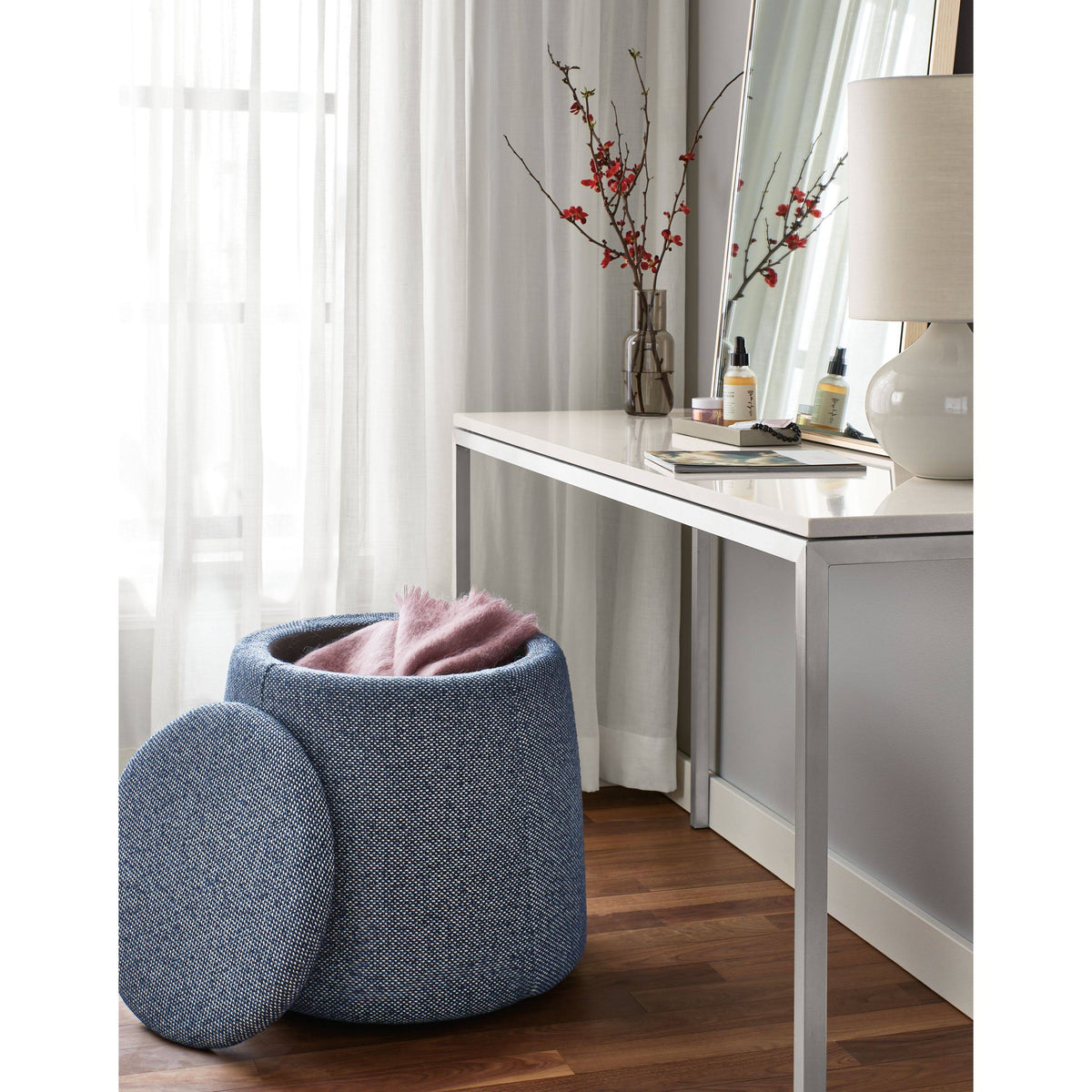 Grey Console Table with Quartz Top O341832